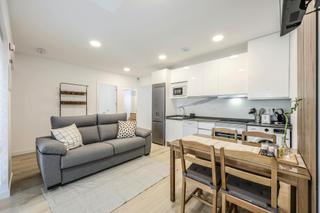 Location Appartement  N/a. Calle ayamonte, madrid