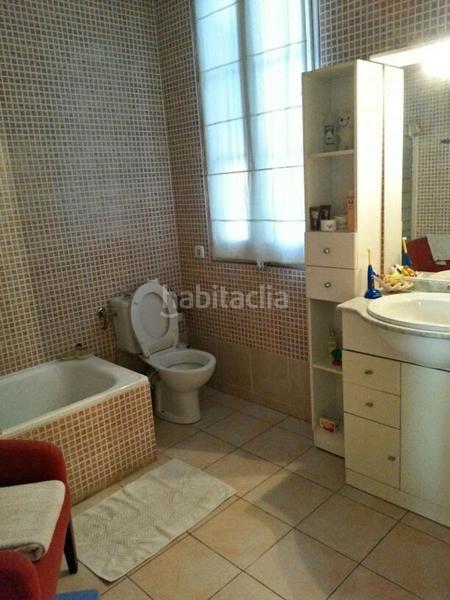 Foto 1b4ae272-de0a-42d0-a91c-57087f7739b4. Lloguer pis a Tres Torres Barcelona