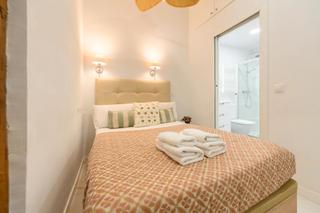 Location Appartement  N/a. Calle del ave maría, madrid