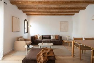 Rent Flat  N/a. Carrer de joaquín costa, barcelona
