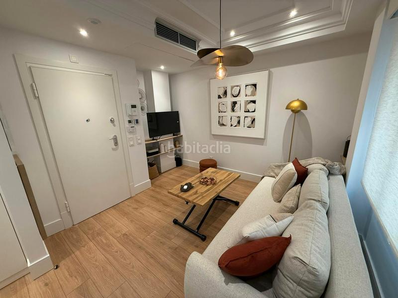 Foto 5fb1a162-c654-4810-892d-bb43a9228f4c. Miete etagenwohnung mit heizung in Argüelles Madrid