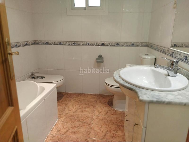 Foto 5432577f-9ca2-4f09-b549-cf4ed5f4fca3. Location appartement avec chauffage parking dans Malva Rosa Valencia