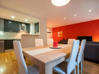 Rent Flat  N/a. Carrer de teodor llorente, barcelona