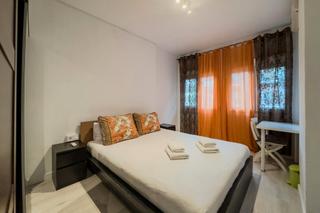 Rent Flat  N/a. Carrer de nàpols, barcelona