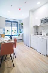 Miete Etagenwohnung  N/a. Calle camilo josé cela, sevilla