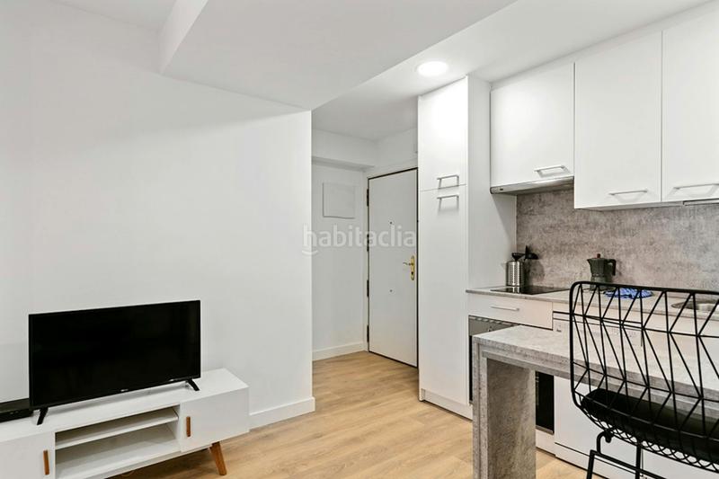 Foto 27c9301c-2316-40f5-811b-39e741c521a3. Rent flat with heating in Cortes-Huertas Madrid