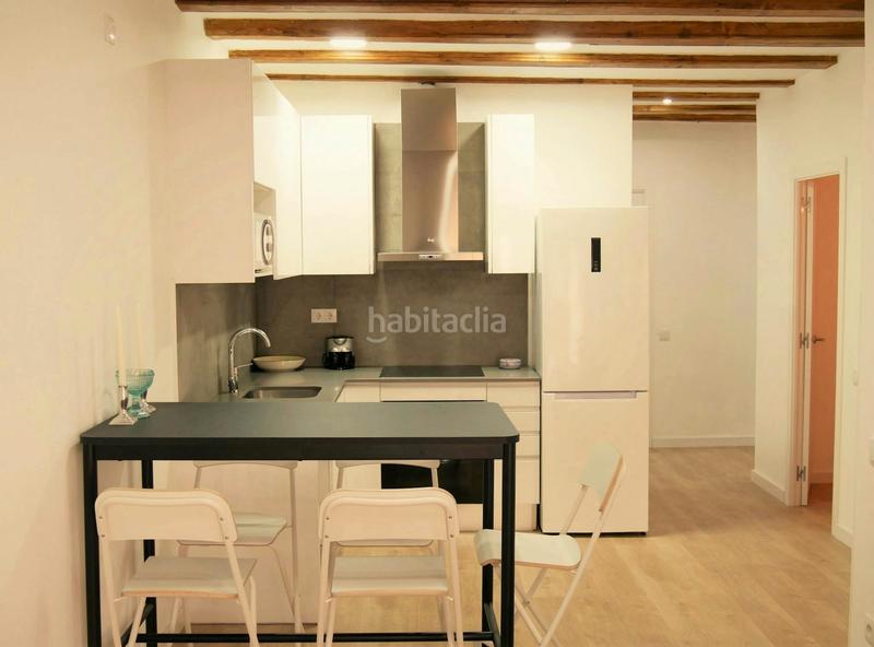 Foto 33d64a09-7d0e-4999-93a6-ed75f773d8ad. Affitto appartamento con riscaldamento in Raval Barcelona