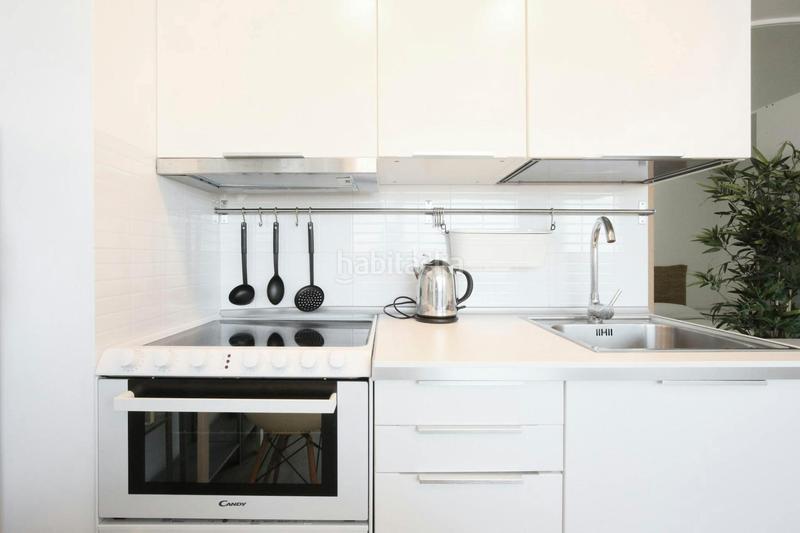 Foto cd34e10c-1571-4679-8677-da33e93c03b0. Rent flat with heating in Sol Madrid