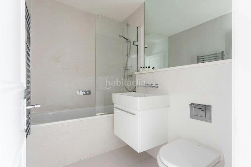 Foto 3930de63-e9a7-4f84-b36e-3c71bde9830f. Lloguer pis amb calefacció aparcament a El Pla del Remei Valencia