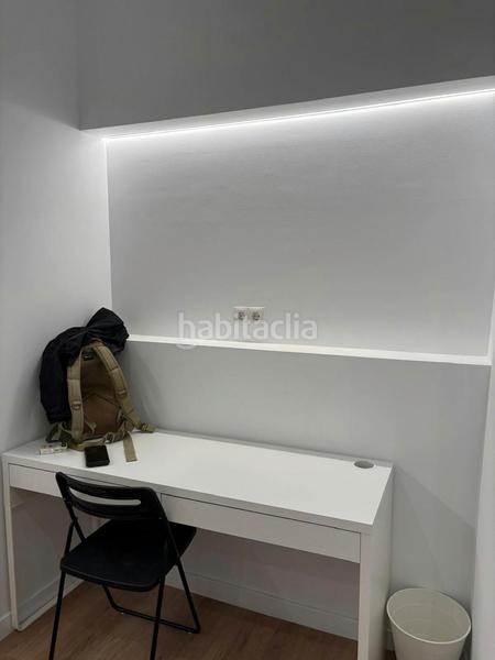 Foto cb7a83b6-f728-4386-b41e-bbe8db8bd39d. Rent flat with heating in Sants Barcelona