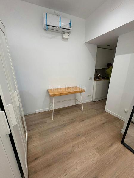 Foto cca2d079-6401-44e4-9d16-42b5ce58e3ac. Rent flat with heating in Sants Barcelona