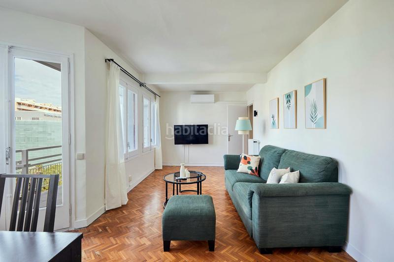 Foto 1a0798b6-b211-459f-aab5-e4e617d58e4e. Alquiler piso carrer dels doctors trias i pujol, en Barcelona