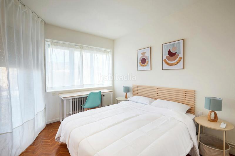 Foto 19769367-e592-4947-abef-55dbc64509c4. Miete etagenwohnung mit heizung parking in Pedralbes Barcelona