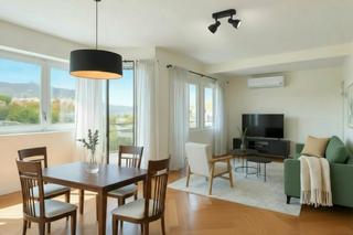 Rent Flat  N/a. Carrer dels doctors trias i pujol, barcelona