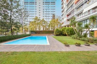 Rent Flat  N/a. Carrer dels doctors trias i pujol, barcelona