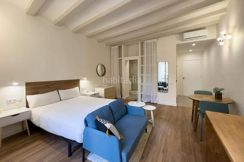 Foto 4f3cdf8a-05f8-46ff-8e6b-30619c3ee7da. Miete etagenwohnung mit heizung in Raval Barcelona