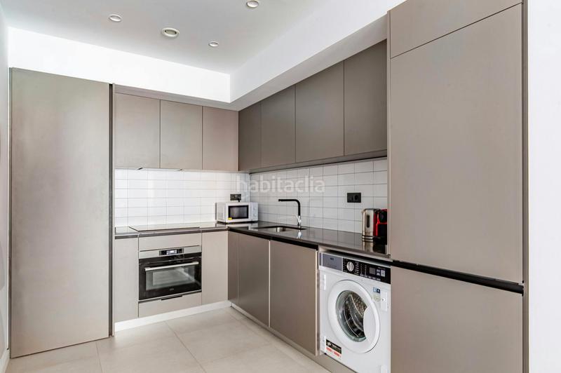 Foto 114f06d9-5b6a-4f1a-89a6-0bec647bf52d. Rent flat with heating in Raval Barcelona