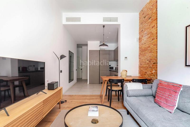 Foto e6be213a-37a7-4ff1-b569-f77d875c381c. Affitto appartamento con riscaldamento in Raval Barcelona