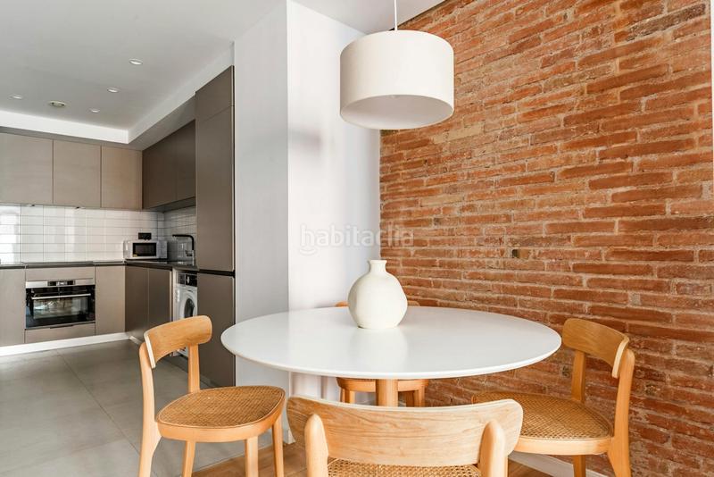 Foto 260af179-ef74-4eac-bda0-ec29983df18c. Rent flat with heating in Raval Barcelona