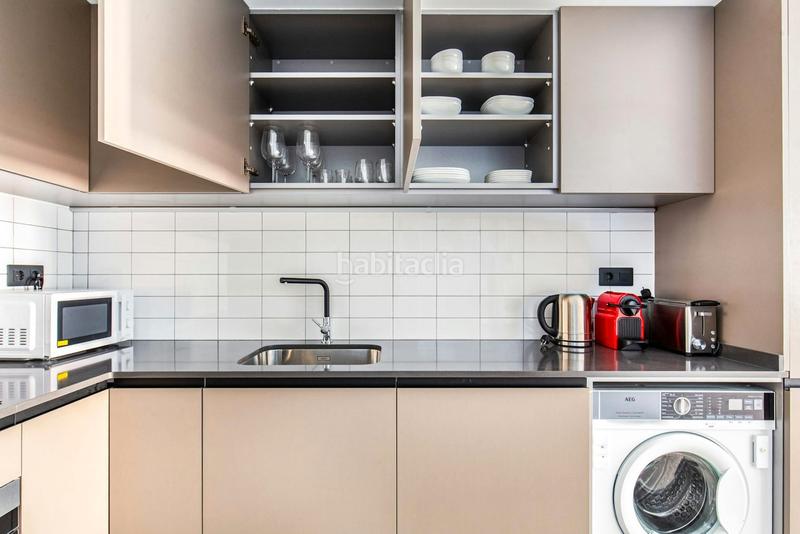 Foto cfca6ab6-256e-4fbf-84f3-d1aaaed73073. Rent flat with heating in Raval Barcelona