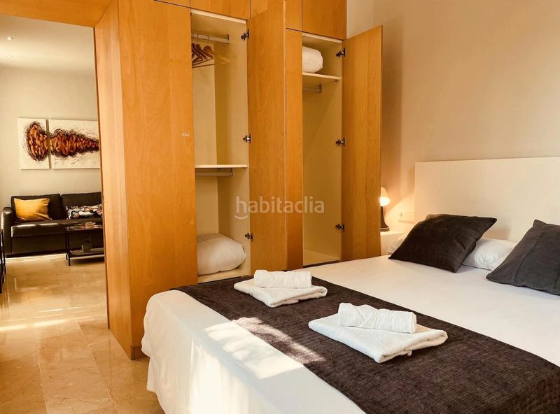 Foto 307af4cb-c5d5-46c4-89ca-54a36a6cd303. Alquiler piso plaça dEl Mercat, en El Mercat Valencia