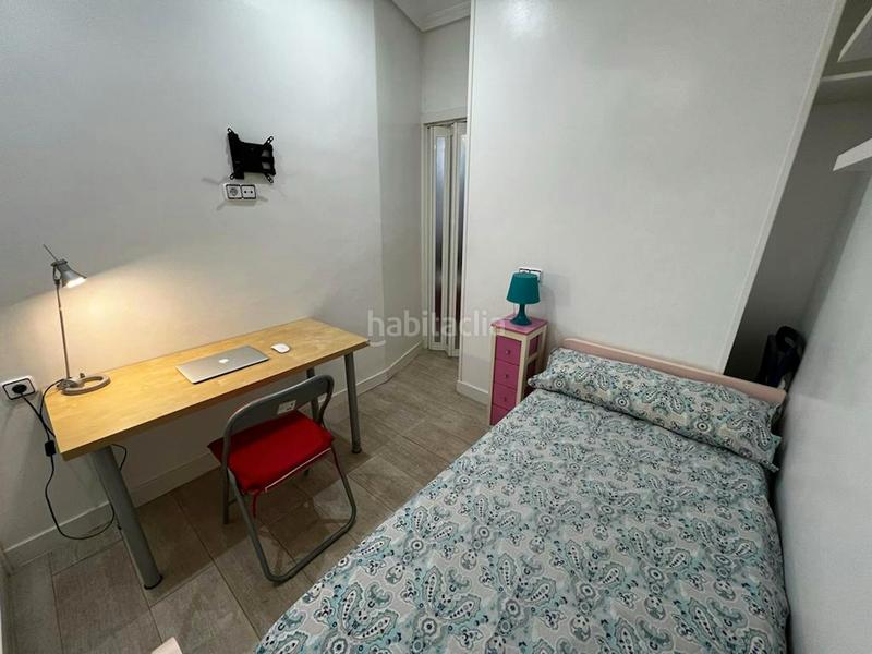 Foto ea99079e-b446-4017-8cf3-1c71a702cdd6. Alquiler piso calle mesón de paredes, en Embajadores-Lavapiés Madrid