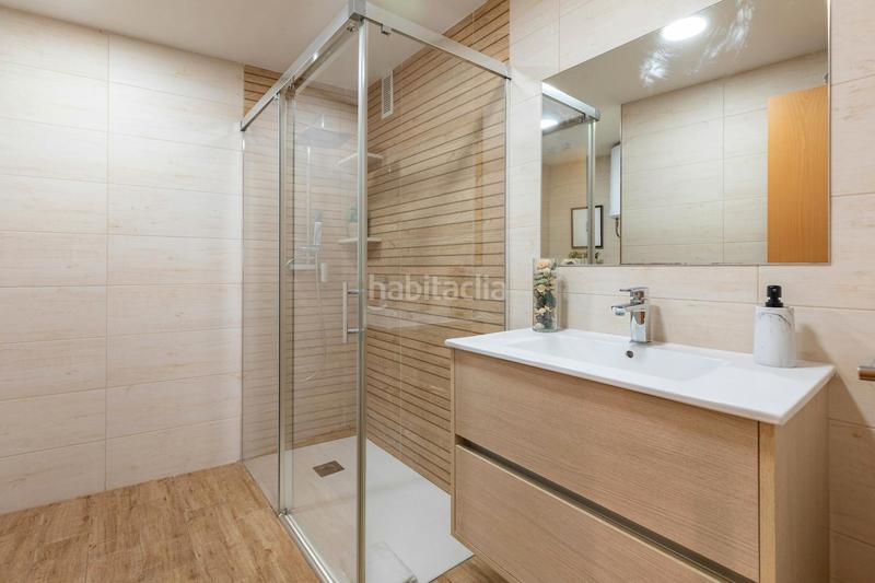 Foto 592d6add-9572-4c43-862e-5b039086a488. Alquiler piso carrer del mar, en La Xerea Valencia