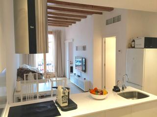 Miete Etagenwohnung  N/a. Carrer de les carretes, barcelona