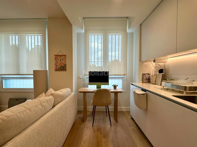 Foto f415cc62-503c-45b6-8419-bb67c6a1c29f. Rent flat with heating parking in Almendrales Madrid