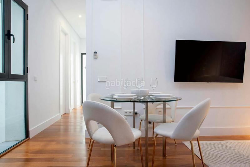 Foto 7ee664d1-62b6-491c-bce9-53435faaed74. Rent flat with heating in Alfalfa - Santa Cruz Sevilla