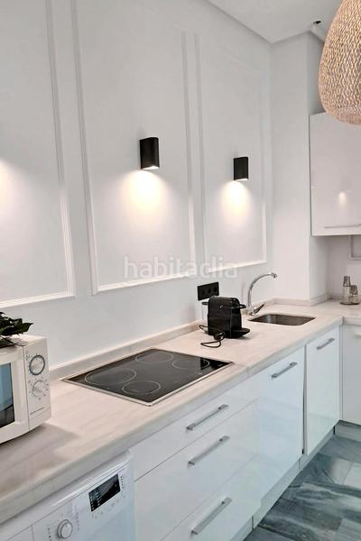 Foto af2526c4-d2cb-48bc-85b0-f19f809e1fd4. Rent flat with heating in Alfalfa - Santa Cruz Sevilla