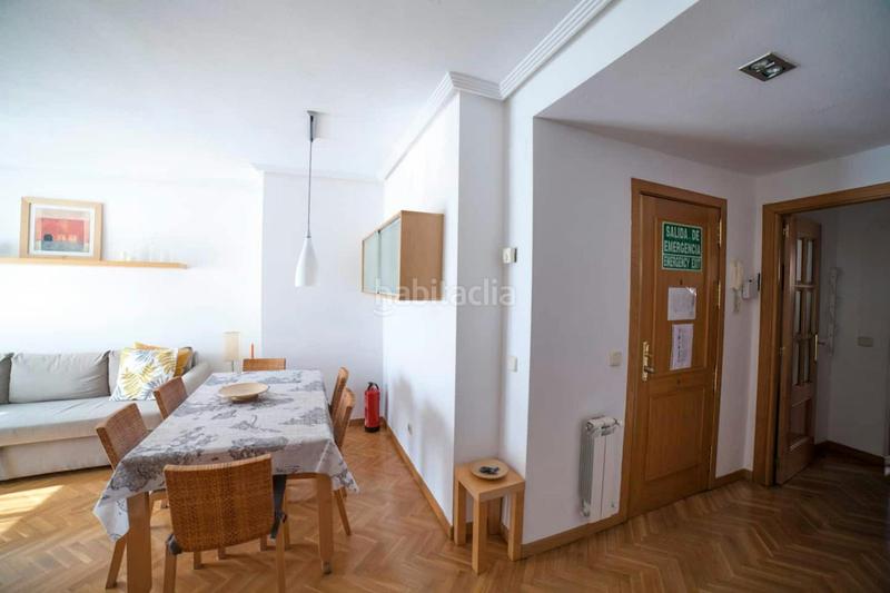 Foto a8772ecf-4b3c-4268-8f2a-163b5a29b3e9. Location appartement avec chauffage parking dans El Viso Madrid