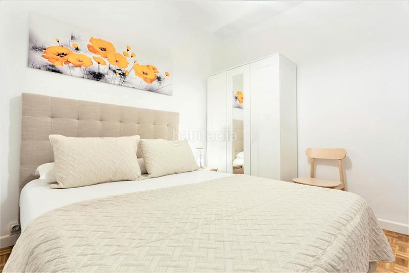 Foto bfe38452-9a4e-46b0-9a0a-3e4be7c94654. Alquiler piso calle de santa ana, en Embajadores-Lavapiés Madrid