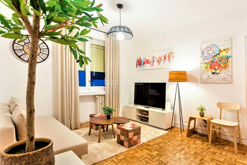 Foto 269708b0-1aa0-4d19-8615-867561d8cee8. Rent flat with heating in Embajadores-Lavapiés Madrid