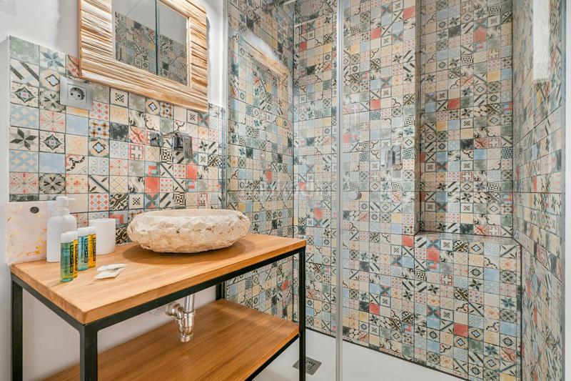 Foto 84b0528e-5e94-4ce2-8db2-e81fe3a0284e. Lloguer pis amb calefacció a Universidad-Malasaña Madrid