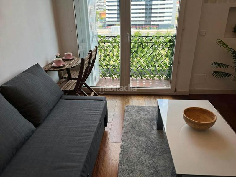 Foto e3b9ac40-2189-42af-b2ca-dbabc0ad0f6d. Location appartement avec chauffage dans San Isidro Madrid