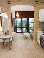 Rent Flat  N/a. Carrer vidal de canelles, valencia