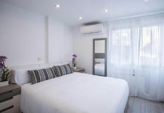 Location Appartement  N/a. Calle de canillas, madrid