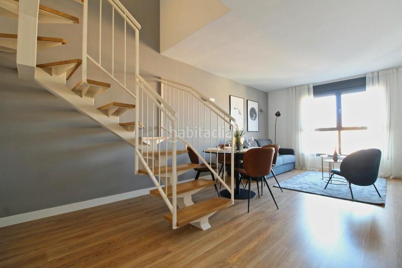 Foto 8d42c9ff-2ec5-4e1e-bc6b-98a68f0fec54. Rent flat with heating in Adelfas Madrid