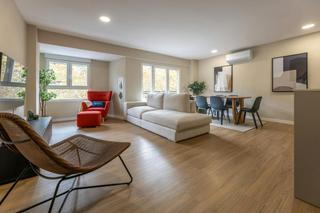 Location Appartement  N/a. Carrer de guillem danglesola, valencia