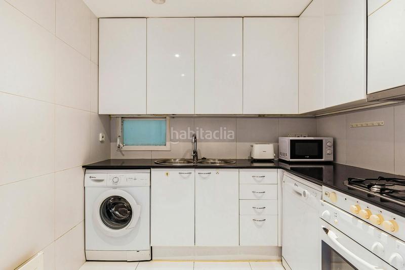 Foto c9b02b8c-3f71-408f-88c8-c6b8f8c5c973. Alquiler piso travessera de les corts, en Sant Ramon - Maternitat Barcelona