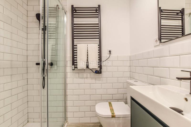 Foto 83f9fa5c-3afe-45bf-b9b9-0ccb279257e7. Lloguer pis amb calefacció a Embajadores-Lavapiés Madrid