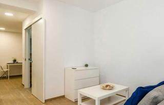 Miete Etagenwohnung  N/a. Carrer del moianès, barcelona
