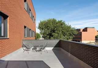 Location Édifice  N/a. Calle de los gallegos, madrid
