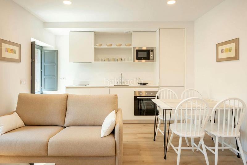 Foto 88516ea0-d8d6-4fea-8697-56ac05cb4e7b. Location appartement dans Santa Catalina Sevilla