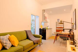 Rent Flat  N/a. Calle de relatores, madrid