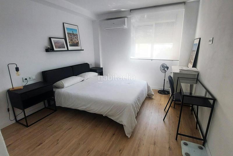 Foto 1263f483-d2f6-4b0d-ba4e-c007d71a4c00. Miete etagenwohnung mit heizung in El Torrejón - El Cerezo Sevilla