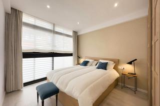 Location Appartement  N/a. Carrer de la diputació, barcelona