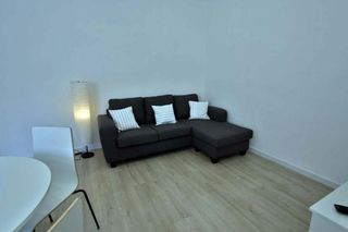 Location Appartement  N/a. Carrer de yecla, valencia