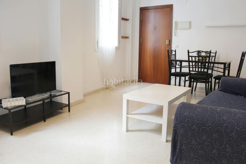 Alquiler Piso  N/a. Plaza san martín, sevilla